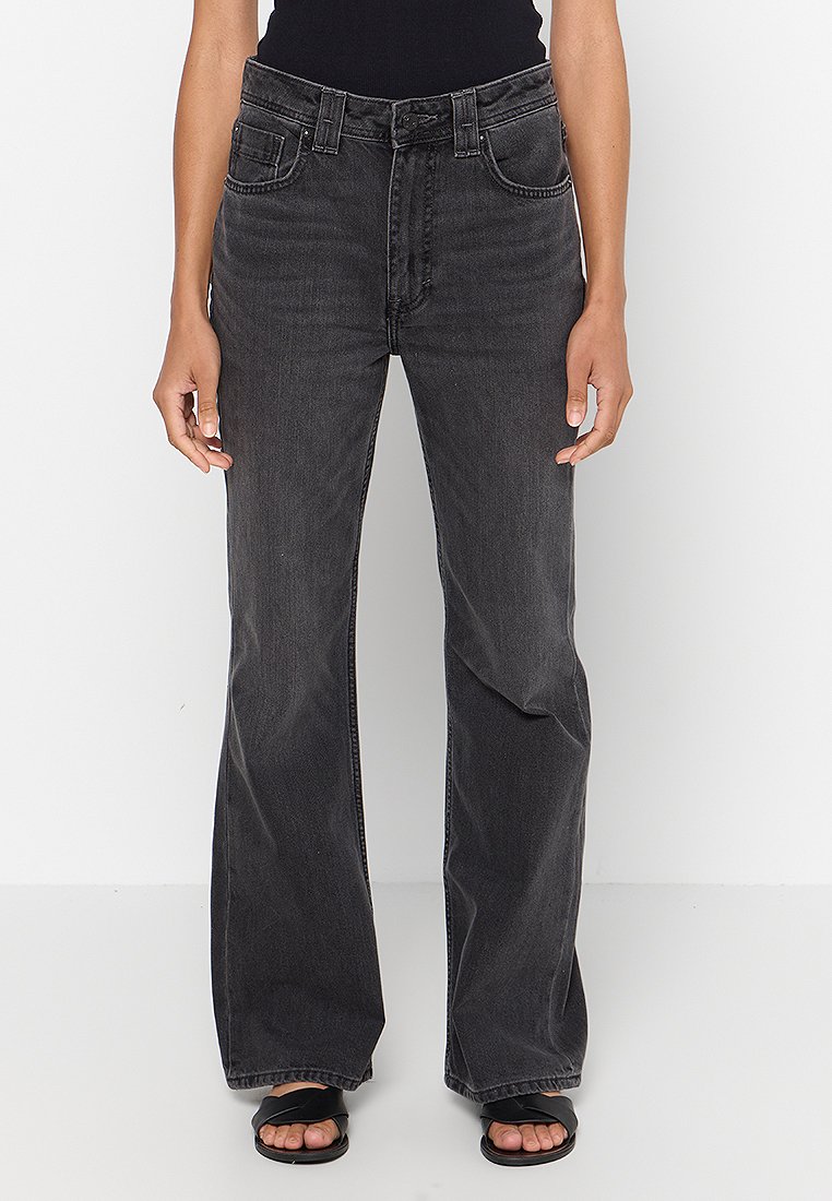 Free People Vaqueros bootcut antracita