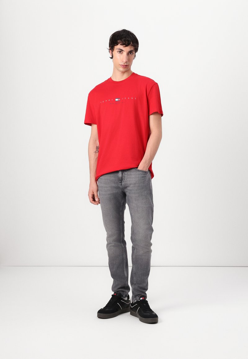 Tommy Jeans FLAG LINEAR TEE T-shirt con stampa sapphire red