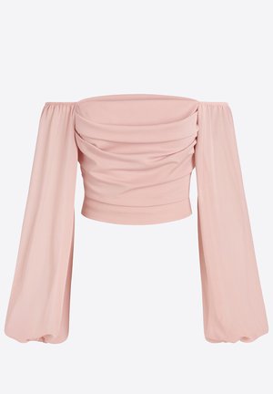 Schulterfreies Oberteil aus hellrosa Stoff, mit gerafftem Oberteil und langen, ballonförmigen Ärmeln mit elastischen Bündchen. Glatte und leichte Textur.