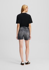 Karl Lagerfeld Jeans Džinsa auduma šorti - washed grey denim
