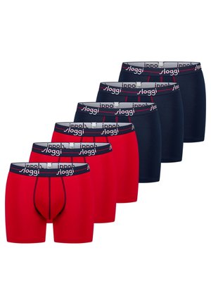 Pięć par męskich bokserek w naprzemiennych kolorach czerwonym i granatowym, każda z czarnym paskiem w talii z białym logo "sloggi".