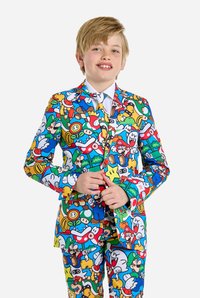 Bunt bedruckter Anzug mit verschiedenen Videospielcharakteren. Der Stoff ist glatt; Blazer und Hose haben passende Motive in leuchtendem Blau, Grün und Rot.