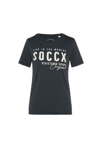 Camiseta de algodón azul oscuro con mangas cortas, escote redondo y un diseño de texto en blanco destacado que presenta "SOCCX" y "Marca Registrada Original".