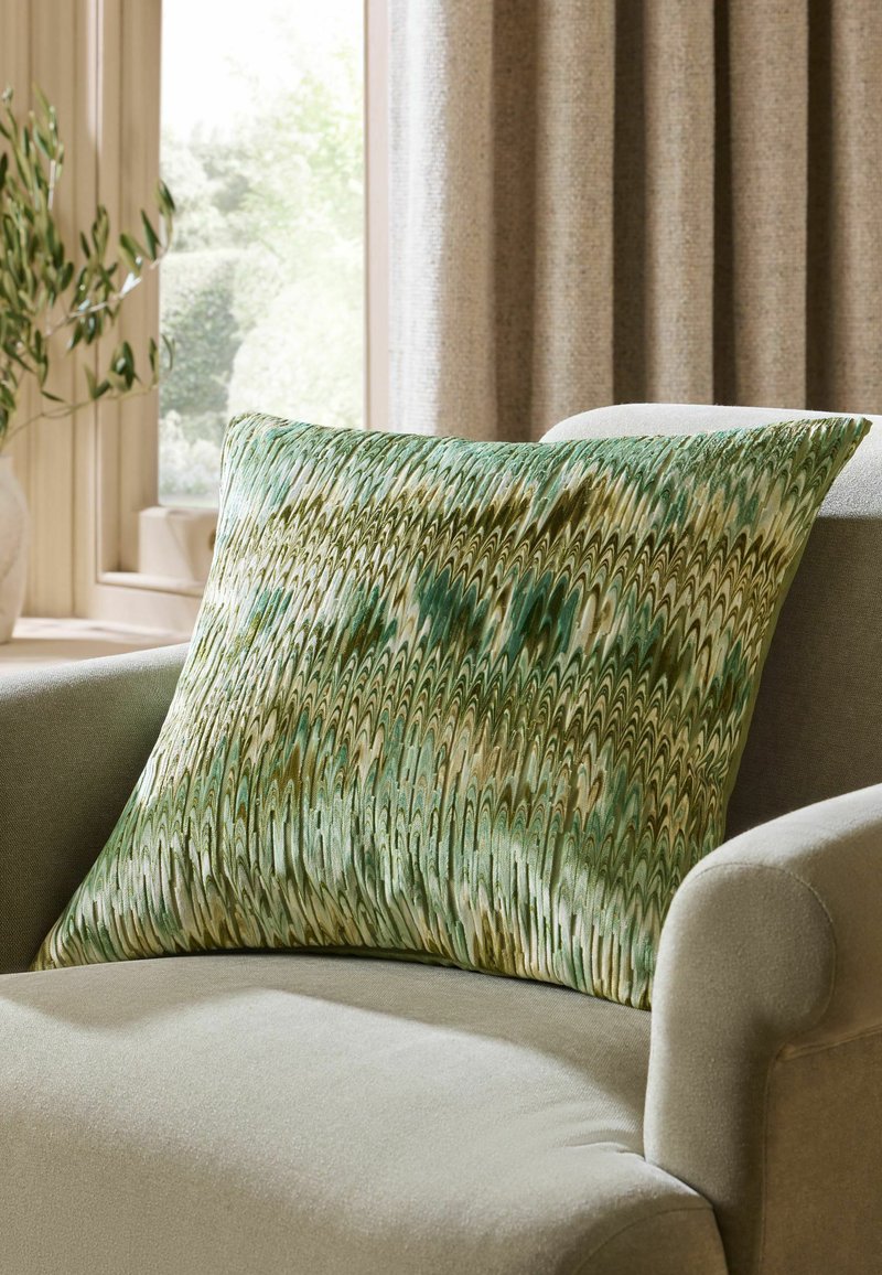 Next 50X50CM MIRAGE ABSTRACT CUT VELVET - Dekokissen - green/grün
