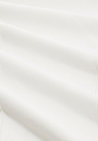 TOM TAILOR TAPERED RELAXED - Pantalon classique - whisper white