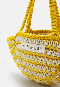 SUMMERY Copenhagen JOJO SMALL BAG - Ručna torba - vibrant yellow