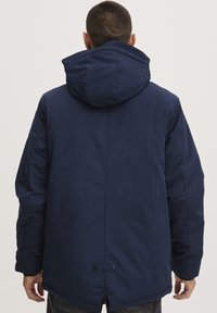 Thumbnail Image 3