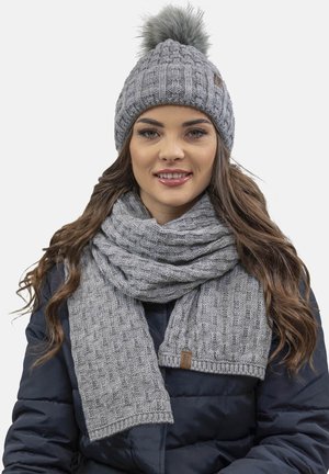 Beanie - light grey