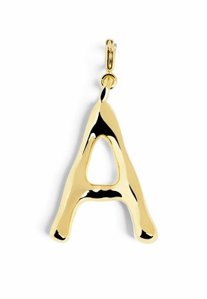 Goldfarbener Metallanhänger in Form des Buchstabens "A" mit einer glänzenden Oberfläche und einem ausgeschnittenen Dreieck in der Mitte.