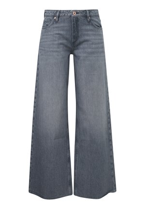 Grijze wijde spijkerbroek met knopen aan de voorkant, rits en vijfzakkenontwerp, plat gelegd op een witte achtergrond.