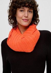 s.Oliver LEICHTER LOOP-MIT PLISSEEFALTEN - Colsjaal - orange