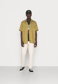 Dickies WORK  - Camisa - green moss
