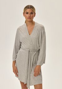 ESOTIQ JENIUS srebrny