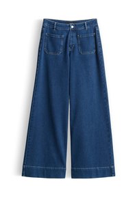 Jean en denim bleu à jambes larges avec poches plaquées à l'avant, passants pour ceinture et fermeture par bouton, présenté sur un fond blanc.