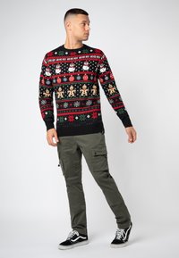 Sublevel Strickpullover - black