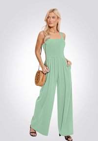 Cupshe Jumpsuit - light green