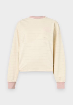 Sudadera de manga larga color crema con sutiles rayas horizontales, puños y cuello acanalados en rosa, y un pequeño logo bordado en el pecho.