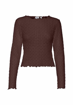 Maglietta marrone a maniche lunghe con tessuto testurizzato e scollatura a onda. Il design presenta una forma aderente e un orlo corto.