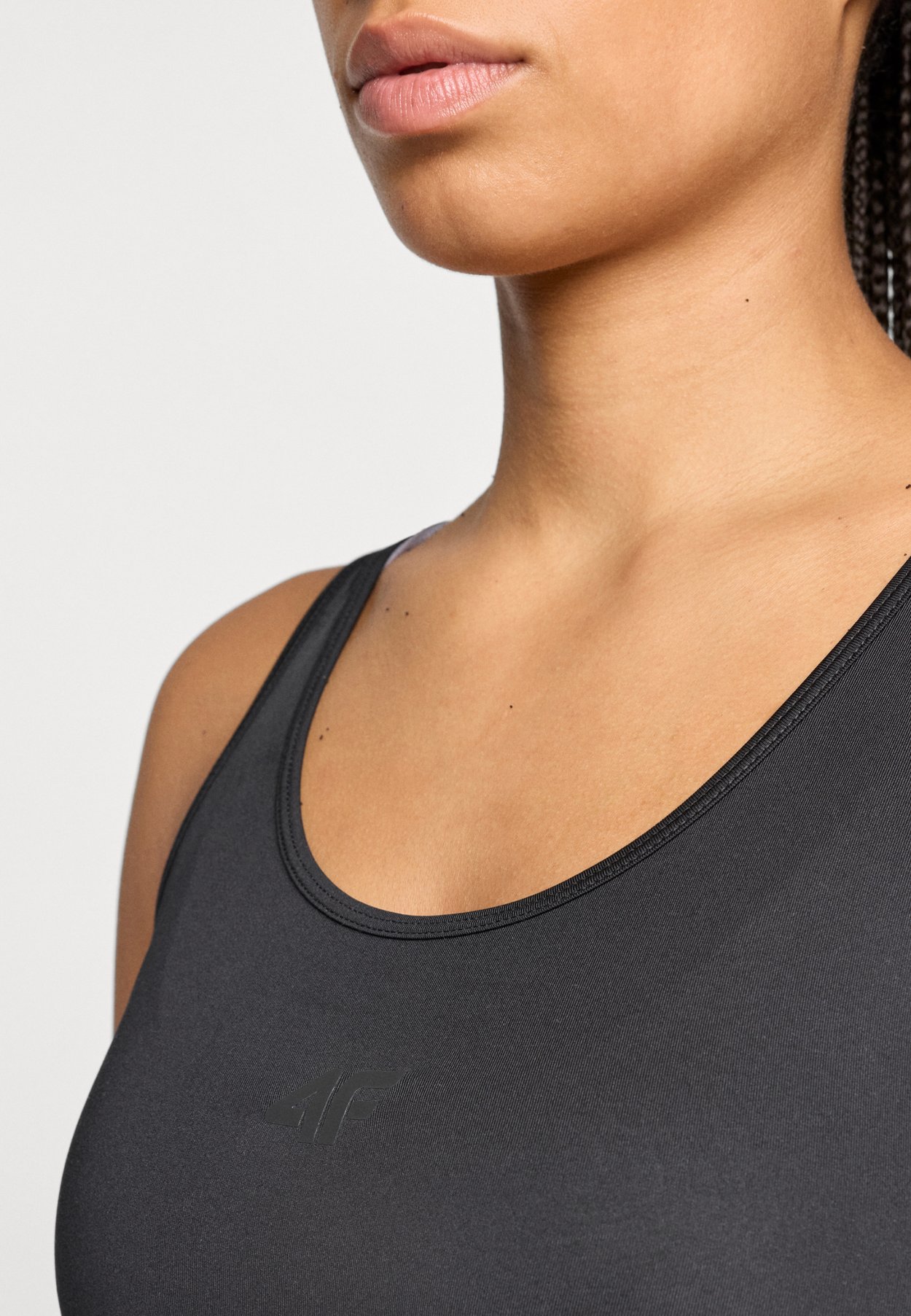 SLEEVELESS FNK