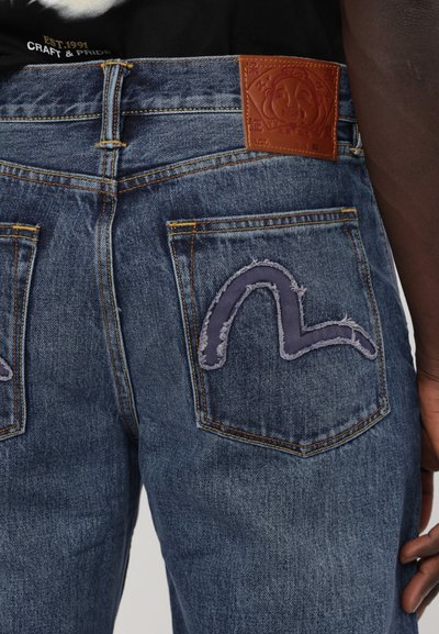Evisu RONT PANEL - Džíny Relaxed Fit - denim