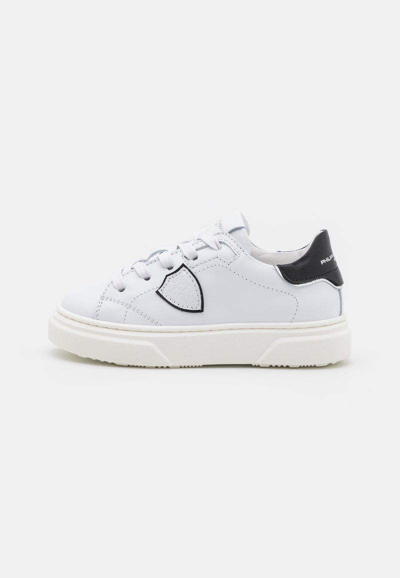 Sneakers low