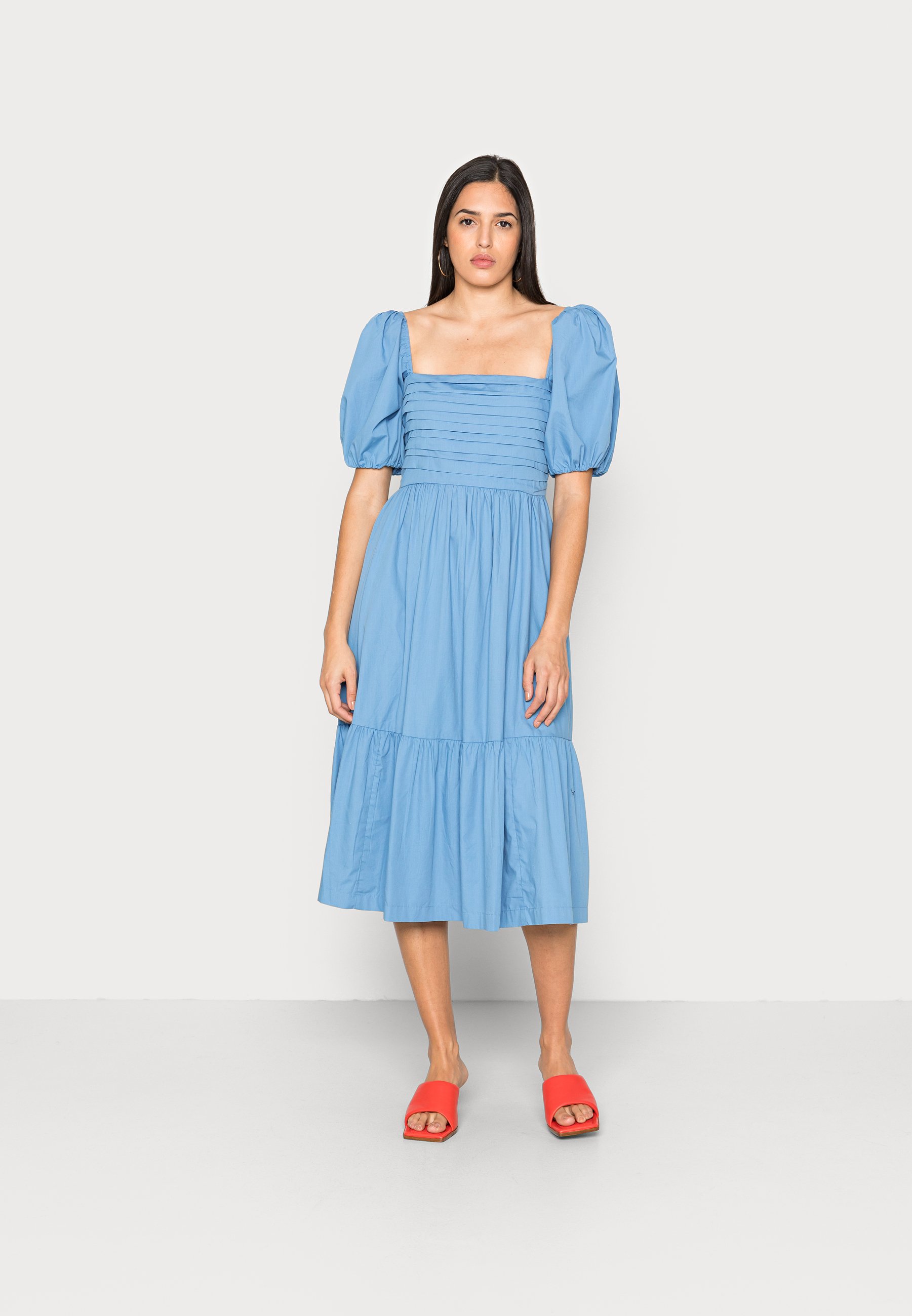 Abercrombie \u0026 Fitch STRAIGHT NECK PUFF MIDI - Freizeitkleid - blue/blau -  Zalando.de