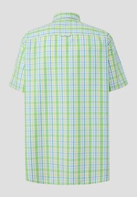 Korte mouwen overhemd met knoopsluiting featuring een groen en blauw ruitpatroon, met een opstaand kraag en een iets afgeronde zoom.