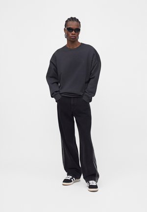adidas Originals, BERLIN CREW UNISEX - Φούτερ - carbon