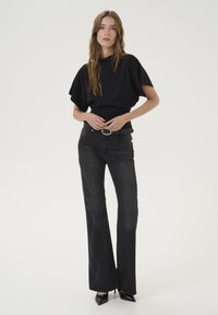 My Essential Wardrobe - Bluzka