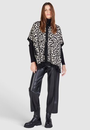 Marc Aurel Trousers - black