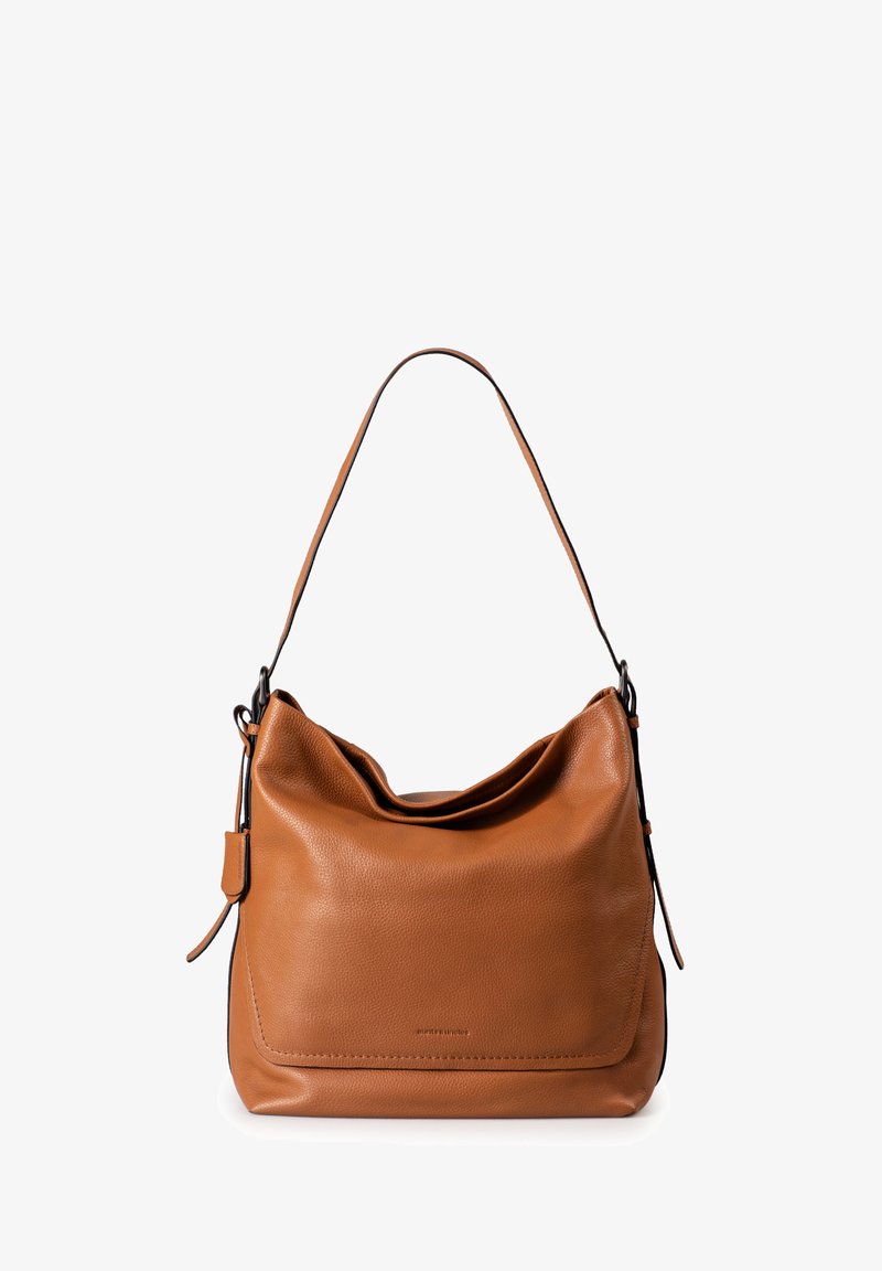 Borsa in pelle marrone con un design morbido. Presenta una sola tracolla e dettagli di cucitura sottili. Texture liscia con una forma rilassata.