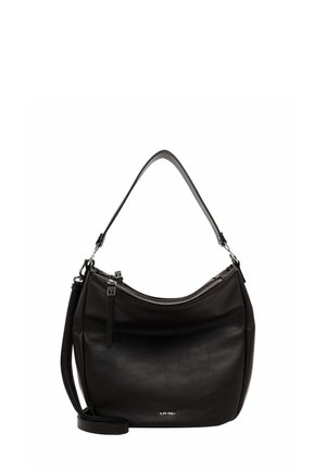 Sac à bandoulière en cuir noir avec une forme courbée, fermeture zippée sur le dessus et bandoulière réglable. Texture lisse avec un détail de marque subtil.