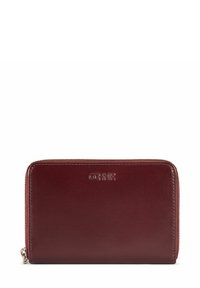 Bordowy skórzany portfel o gładkiej fakturze, z zapięciem na zamek i wytłoczonym logo z przodu. Kompaktowy prostokątny kształt, minimalistyczny design.