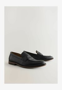 Unselected, black
