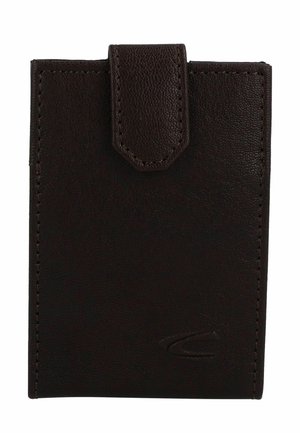 Brauner Leder-Kartenhalter mit strukturiertem Finish, mit einer Klappverschlus und genähten Kanten. Kompaktes, rechteckiges Design mit einem dezenten Logo.