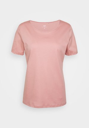 Helles rosafarbenes T-Shirt mit kurzen Ärmeln aus weicher Baumwolle. Verfügt über einen runden Halsausschnitt und einen lockeren Schnitt. Glatte Textur ohne sichtbare Muster oder Verzierungen.