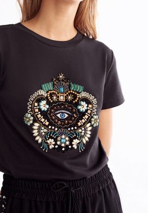 Triko s potiskem - black