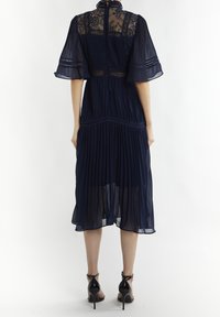 True Decadence ELLIE PLEATED MIDI - Vestido informal - navy