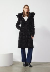 Thumbnail Image 3