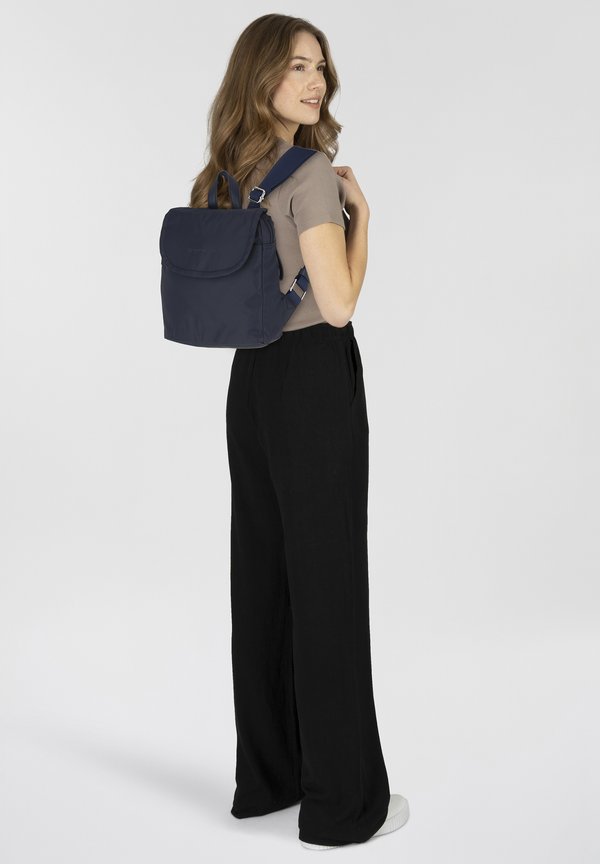 TTSANSA - Tagesrucksack