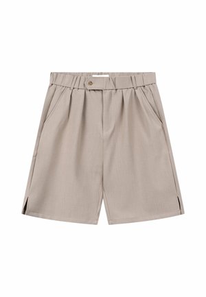 Beige shorts met hoge taille, riemlussen, zijzakken, vooraan knoopsluiting en kleine splitjes aan de zoom van beide pijpen.