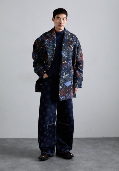 Henrik Vibskov DIMOUT COAT - Īss mētelis - black