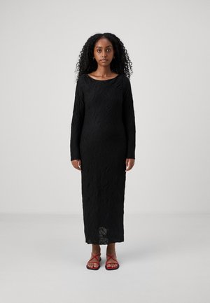 PETITE TEXTURED DRESS - Jersey dress - black