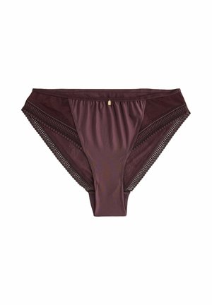 Burgunderfarbene Panties mit Spitzenbesatz, glatter Textur, mittlerer Leibhöhe und einem dezenten Glanz. Verziert mit dekorativen Akzenten entlang der Kanten.