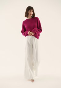 Thumbnail Image 2