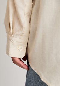 Sister Jane PENNY APPLIQUE UNISEX - Blus - cream