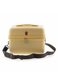 Funda rígida beige con un asa superior, doble cremallera y una correa de hombro negra desmontable. Presenta un pequeño logo rojo en la parte frontal.