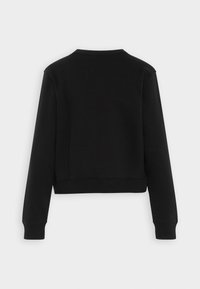 Sudadera negra recortada con mangas largas, puños acanalados, cuello redondo y textura suave. Diseño minimalista sin patrones visibles.