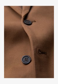Non sélectionné, light brown