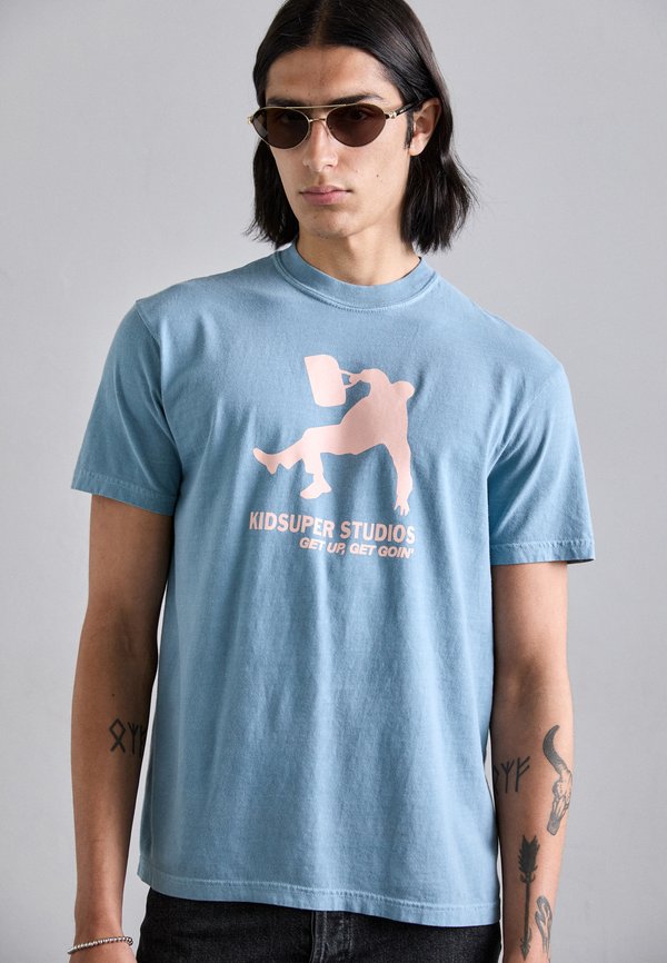 GET UP GET GOIN TEE - Print T-shirt - slate4